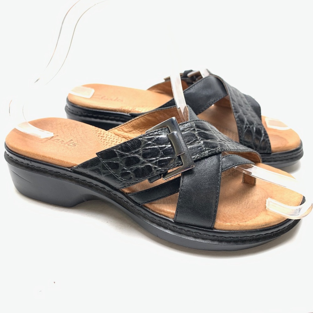 CLARKS Black Genuine Leather Reptile Print Sandals Slides Comfort Shoes sz 8 M